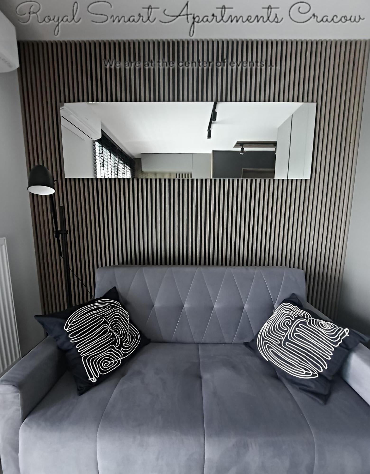 Royal Smart Apartments Cracow クラクフ エクステリア 写真